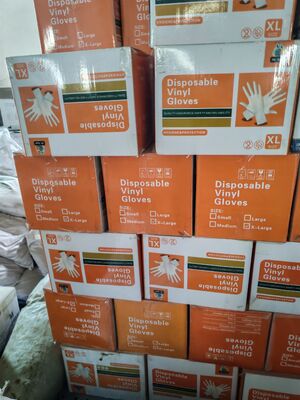 Gant jetable en vinyle M4.0-5.5g, taille S, gants non stériles OEM, idéaux pour les soins de santé, les services alimentaires et les applications industrielles
