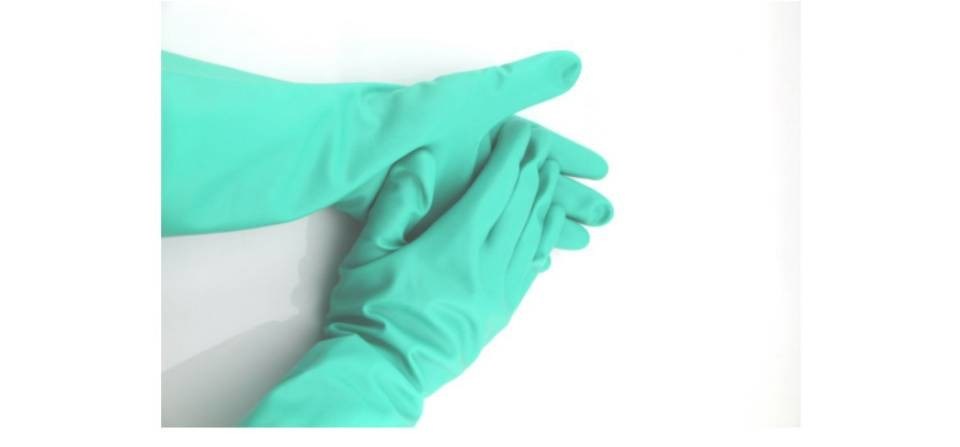 Gants à main en nitrile vert à revêtement non frotté Gants de protection jetables adaptés au nettoyage et à l'utilisation médicale dans la transformation alimentaire